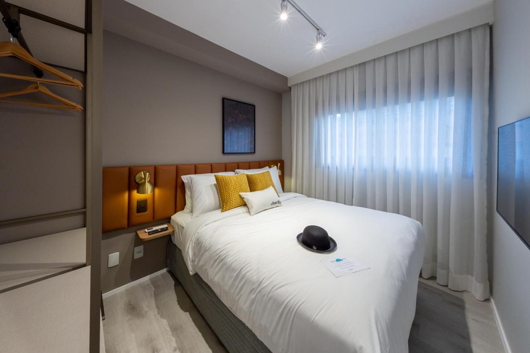 Charlie Contemporaneo Jardins *