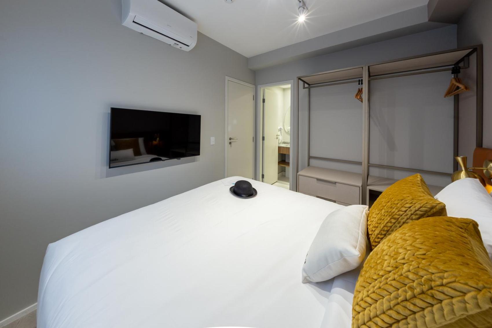 Charlie Contemporaneo Jardins *